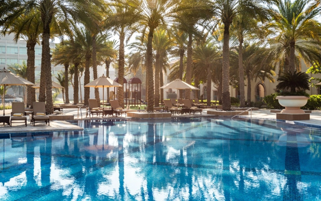 Al Raha Beach Resort & Spa