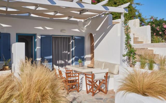 Cleopatra Seaside Homes Paros