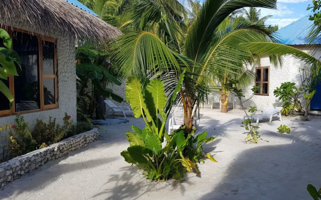 Blue World Dharavandhoo