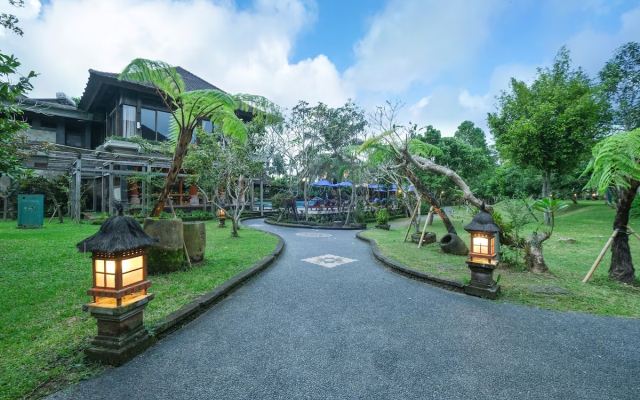Bhuwana Ubud Hotel and Farming