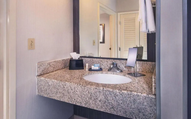 Sonesta Select Allentown Bethlehem Airport