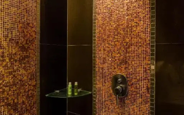 Nova Platinum Hotel