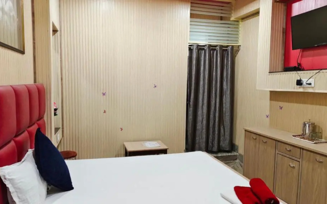 Hotel Raj