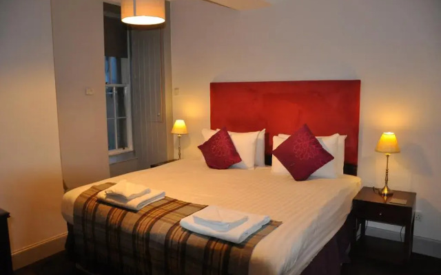 Royal Mile Residence