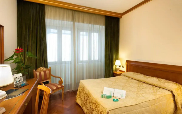 Marconi Hotel