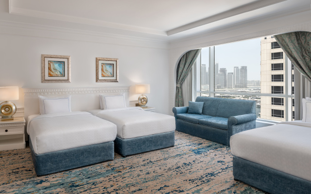 Al Habtoor Grand Resort, Autograph Collection®