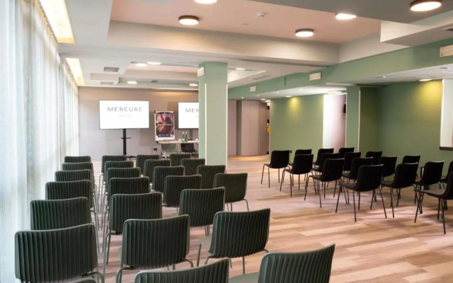 Отель Mercure Bologna Centro