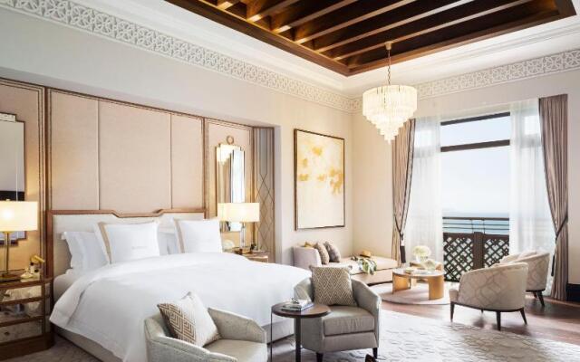 Jumeirah Mina Al Salam Hotel