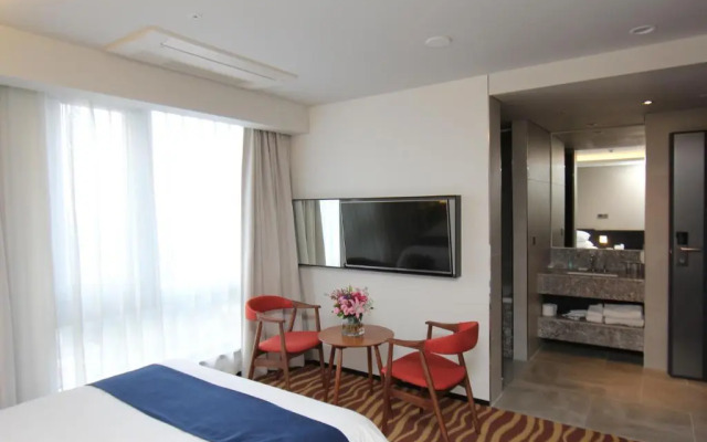 Gloucester Hotel and Resorts