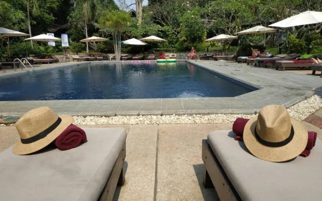 Let's Hyde Pattaya Resort & Villas