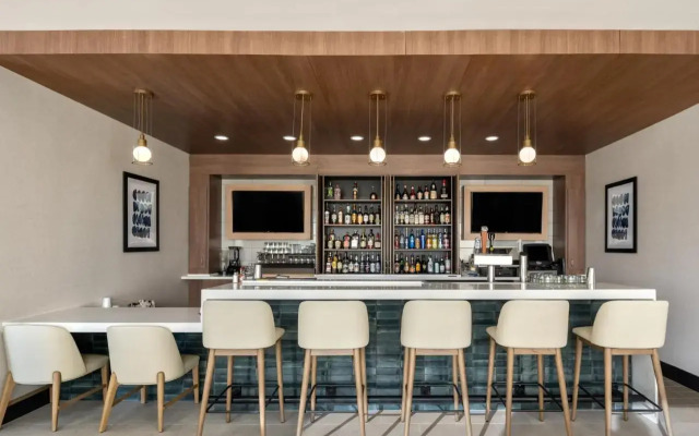 Holiday Inn Ontario by IHG