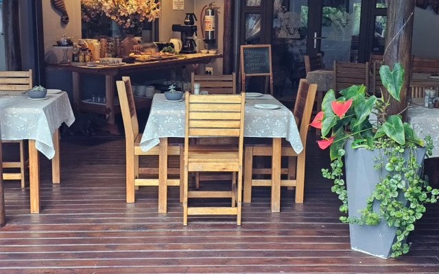 Leopard Corner Lodge