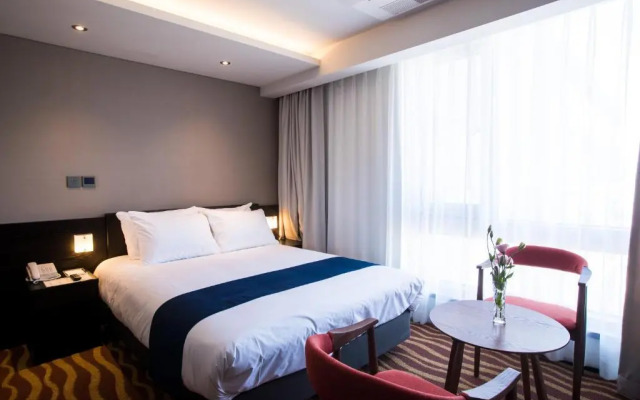 Gloucester Hotel and Resorts