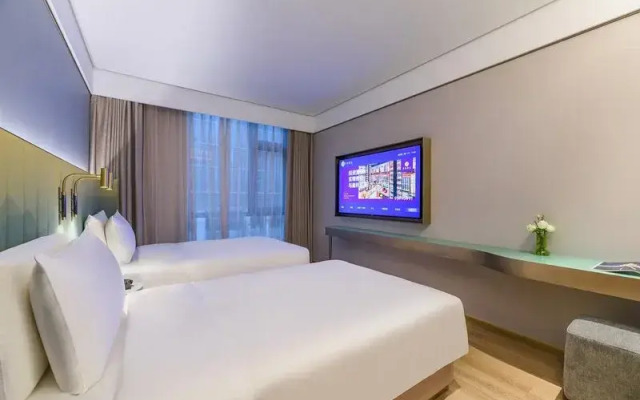Manxin Shanghai Hongqiao Hub National Exhibition Center Hotel