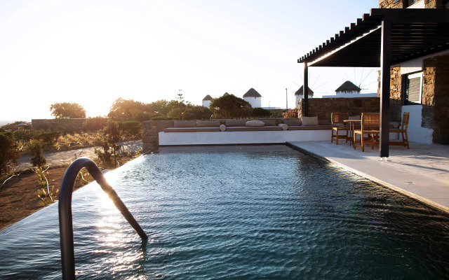 Mykonos Theoxenia, a Member of Design Hotels