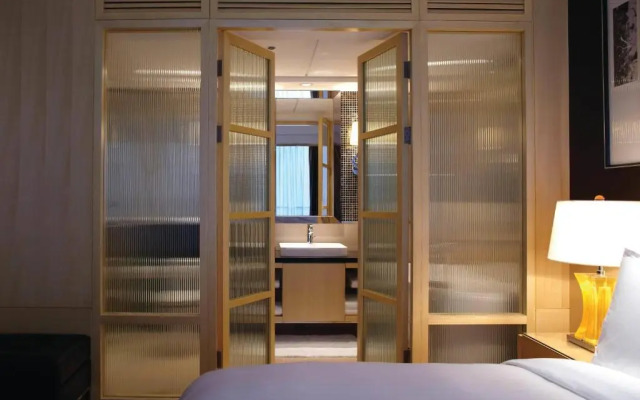 Courtyard by Marriott Shanghai Central Hotel