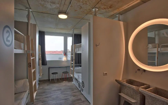 Anda Venice Hostel