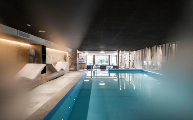 Post Hotel