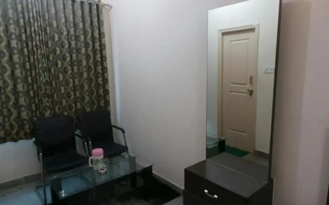 Soundarya Hotel