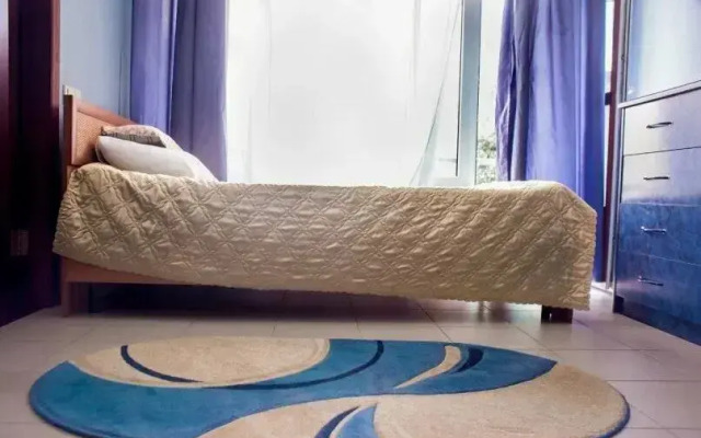Zeleniy Dom Guest House