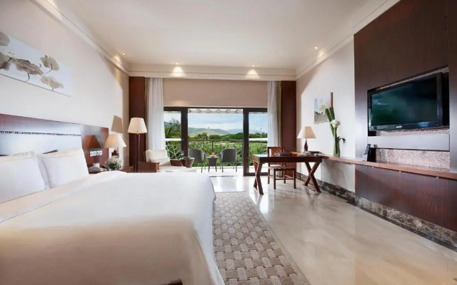 Grand Metropark Villa Resort Sanya Yalong Bay