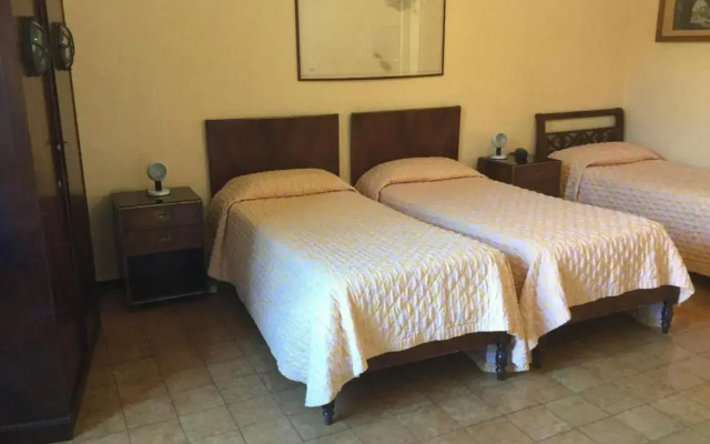 Hotel Touring