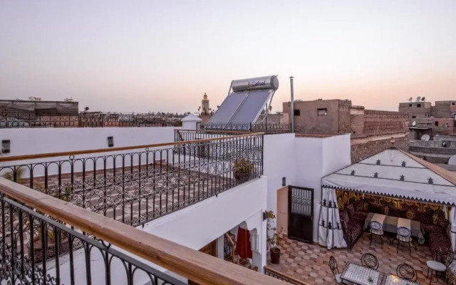 Amour d'auberge - Hostel