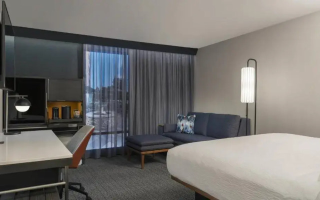 Courtyard by Marriott San Diego Miramar