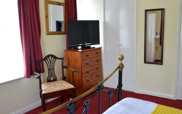Victoria Lodge