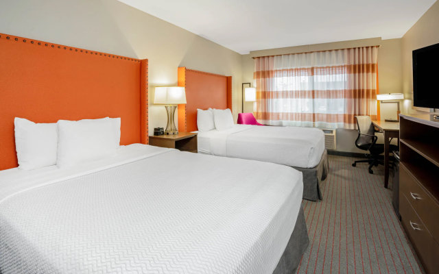 La Quinta Inn & Suites by Wyndham Seattle Federal Way