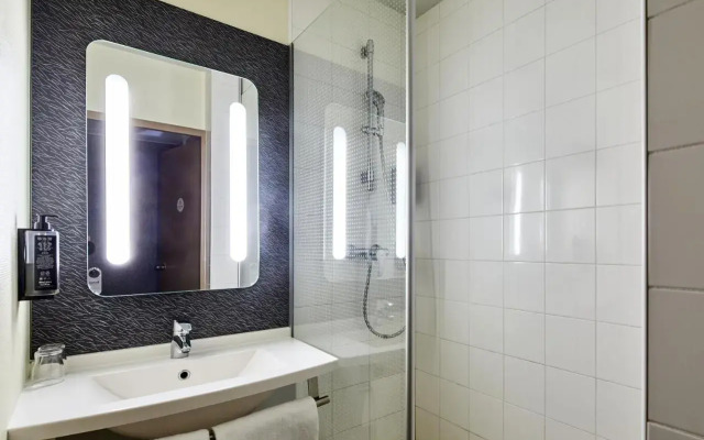 B&B HOTEL Versailles Le Chesnay