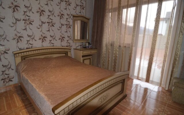Hotel Assol
