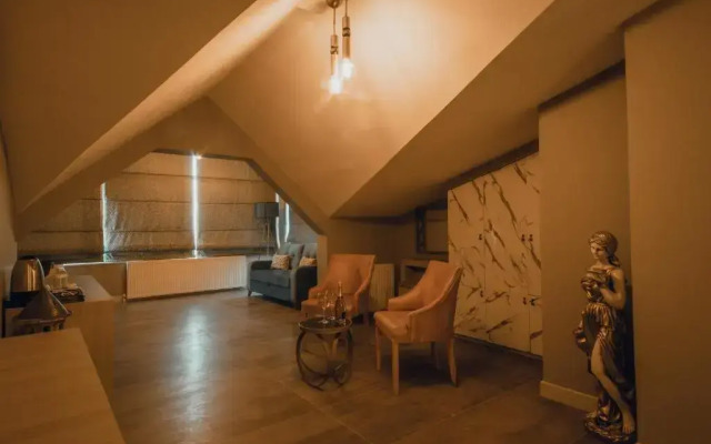 Edrin Hotel