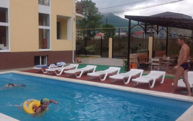 Baunti Guest House