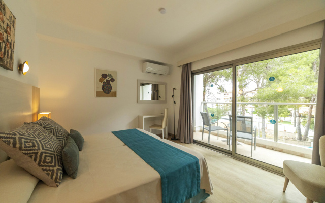 Petit Garden Hotel by Flacalco