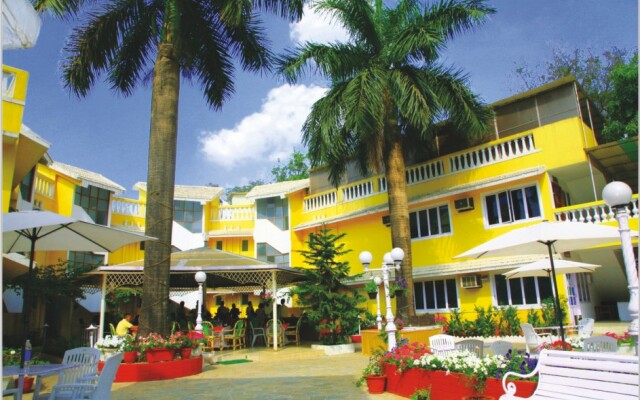 Avion Holiday Resort