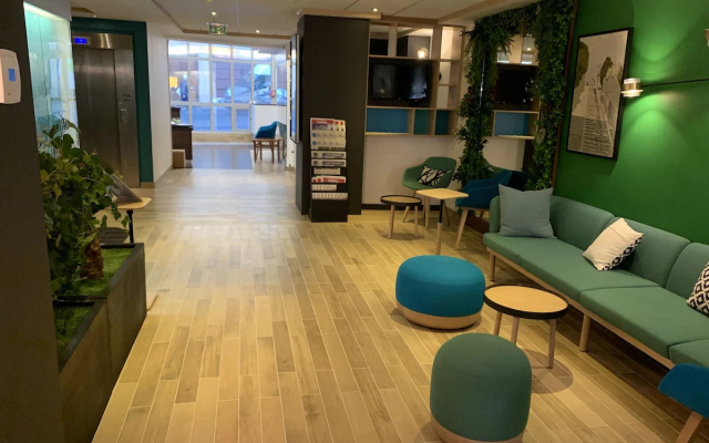 Holiday Inn Paris - Montmartre by IHG