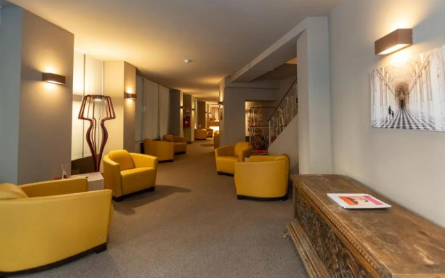 Отель Garibaldi Palace