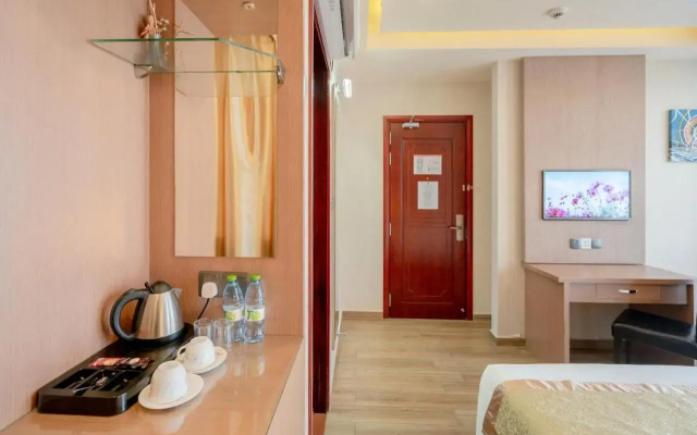 Three Inn Hotel