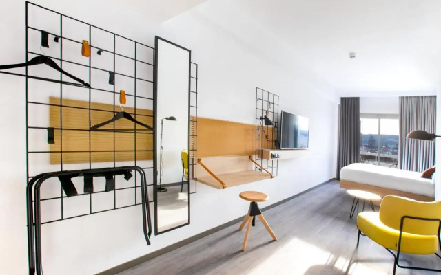 Moxy Barcelona
