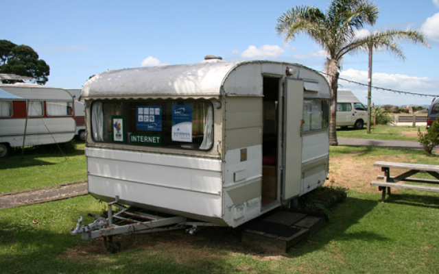 Takapuna Beach Holiday Park