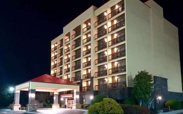 Vista Suites Hotel Near Island Drive Pigeon Forge