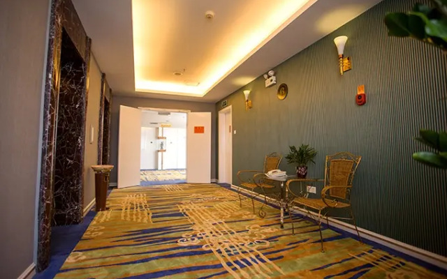 Century Junyue Hotel