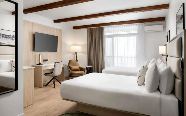 Mont Gabriel, Sainte-Adele, a Tribute Portfolio Resort