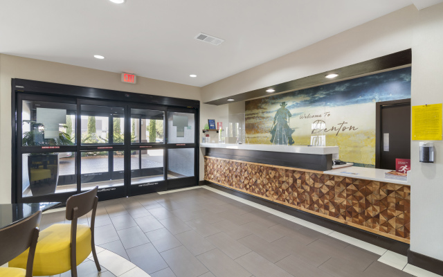 Best Western Plus Denton Inn & Suites