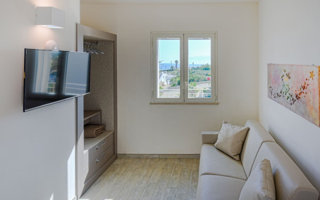 La Blanca Resort & Spa