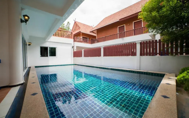 Naiyang Beach Private Pool Villa