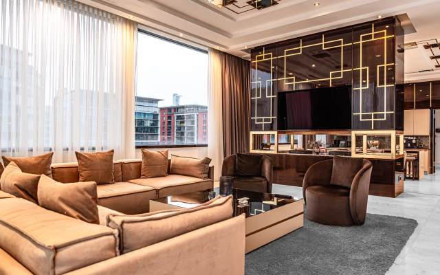 Main Suites