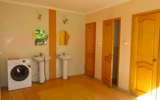 Guest House Artem