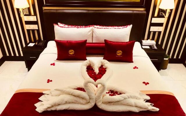 Sajjoys Hotel